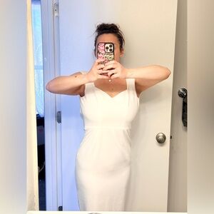 Dress the Population Elegant White Midi Dress. Size S. Fitted. Zippers in back.